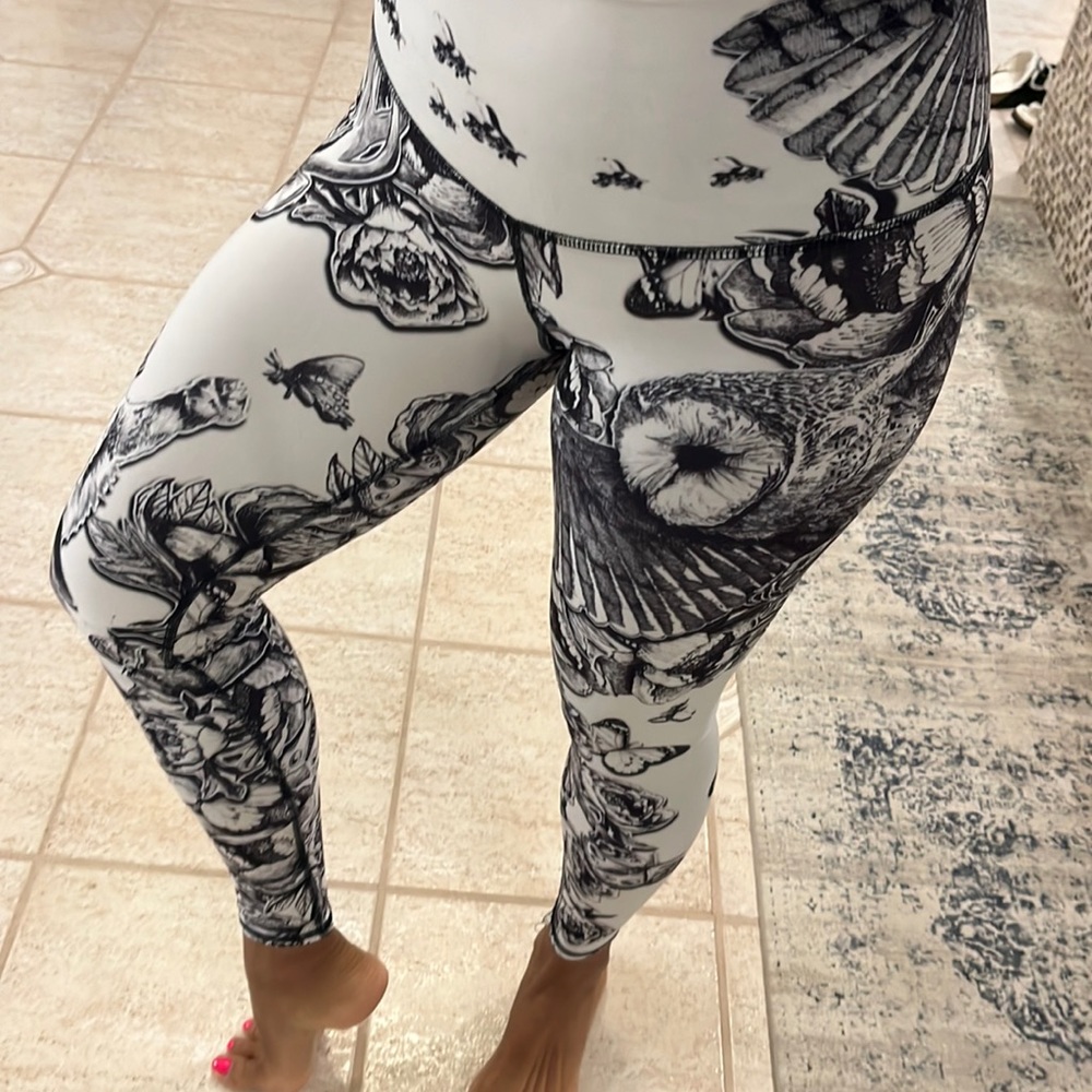 Niyama Sol Barefoot leggings